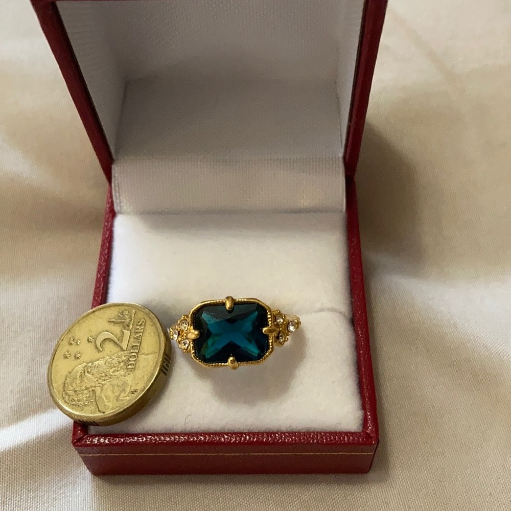 Beautiful Antique Ring